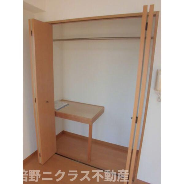 美章園メゾン寿の収納