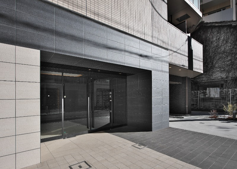 クレイシア川口のエントランス