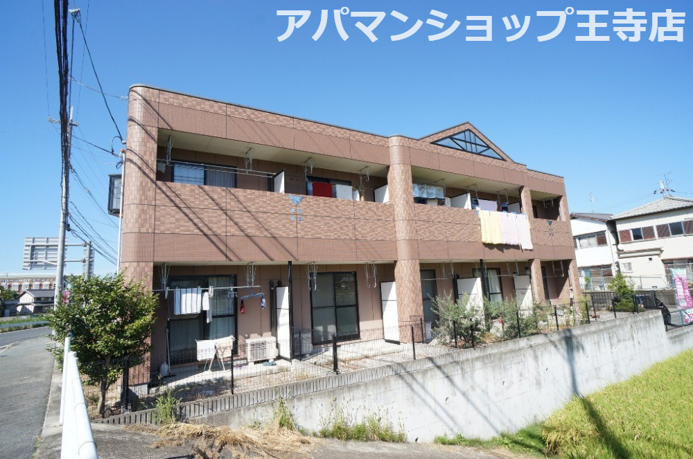 プラムハウスの外観