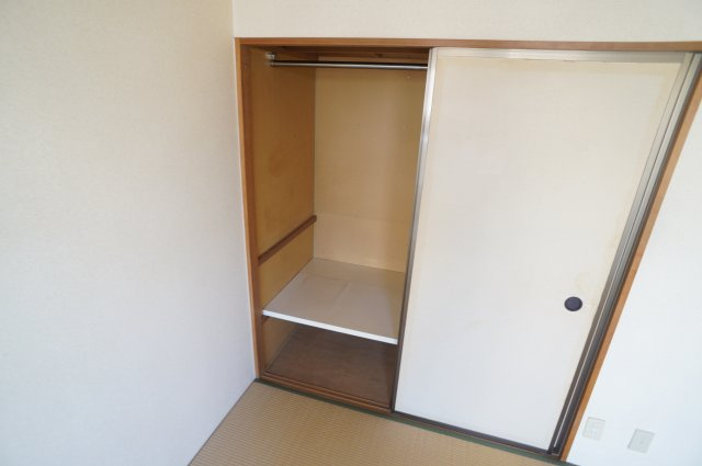 サザンヒル三郷の収納