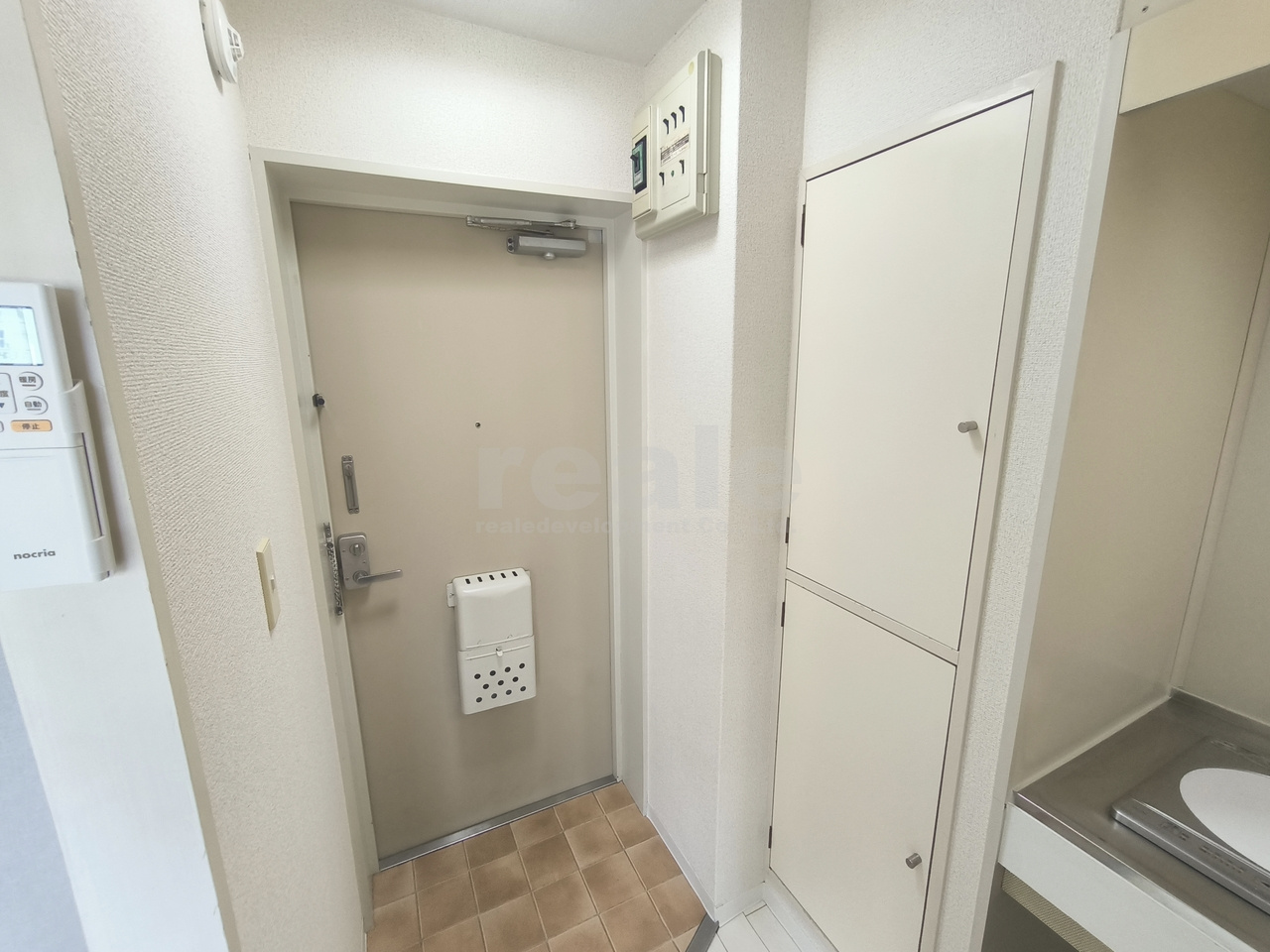 杉並区上荻４丁目の賃貸マンションの居間・リビング