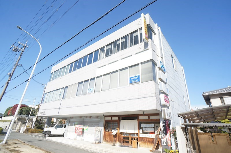 丹下ビルの外観