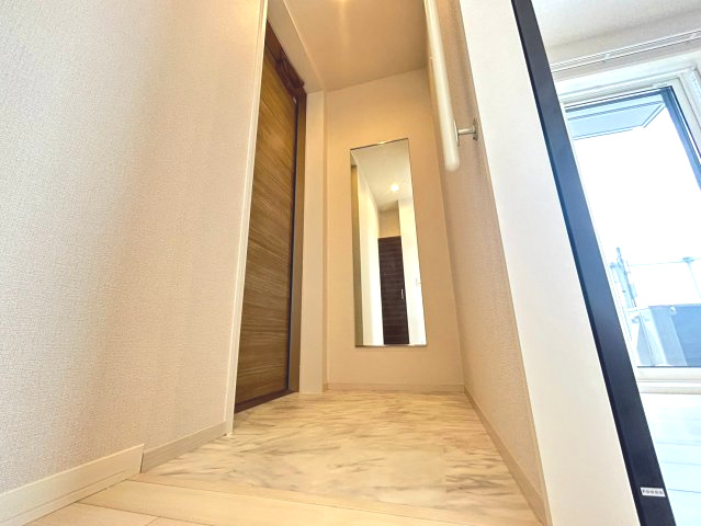 ＬａＬａ白鳥の玄関
