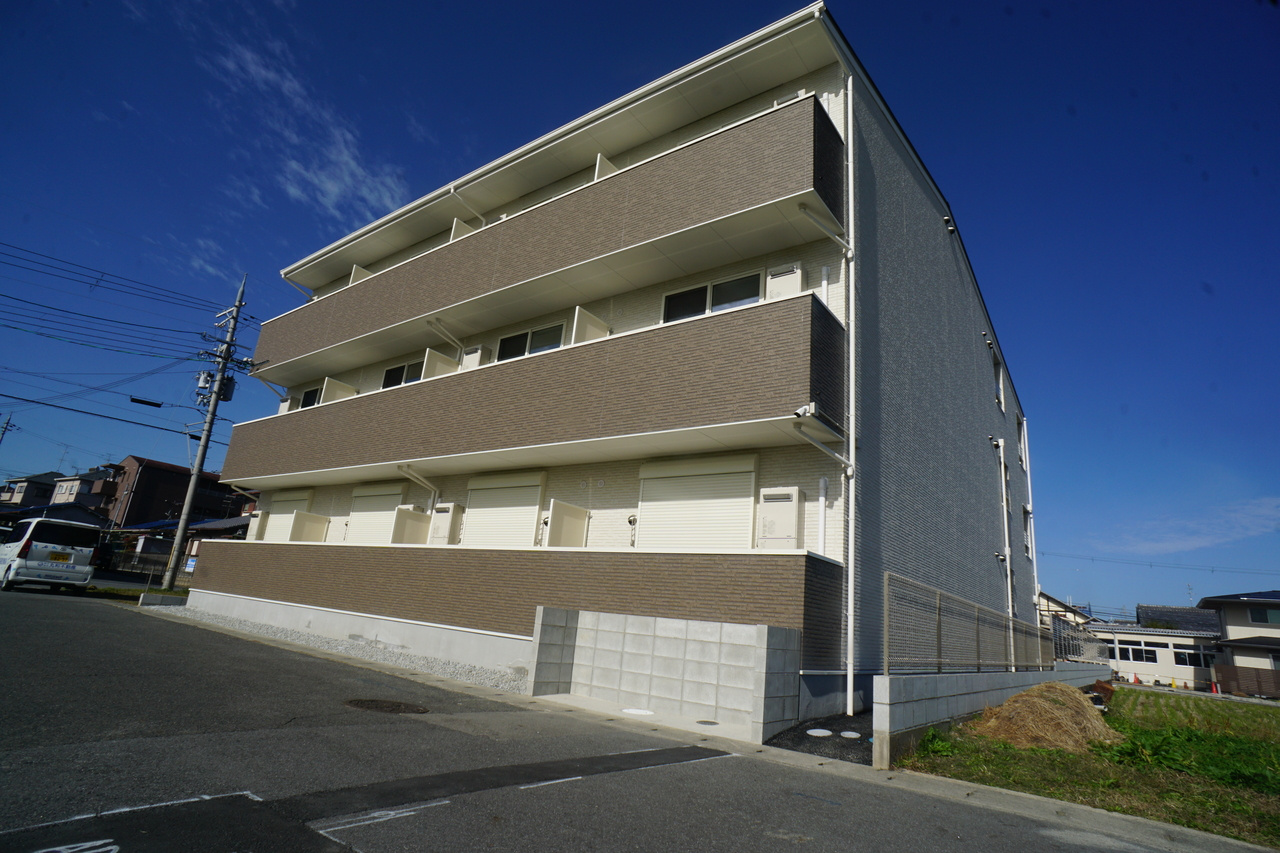 Ｈｅａｒｔｆｕｌｌ　Ｓｕｉｔｅｓ　西大寺の外観