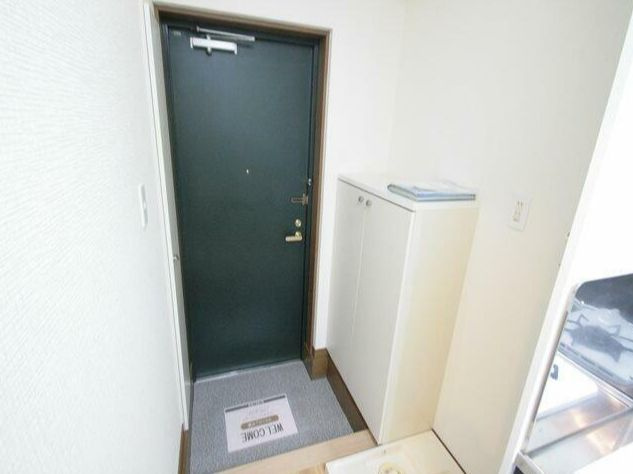 キューブフラットの玄関