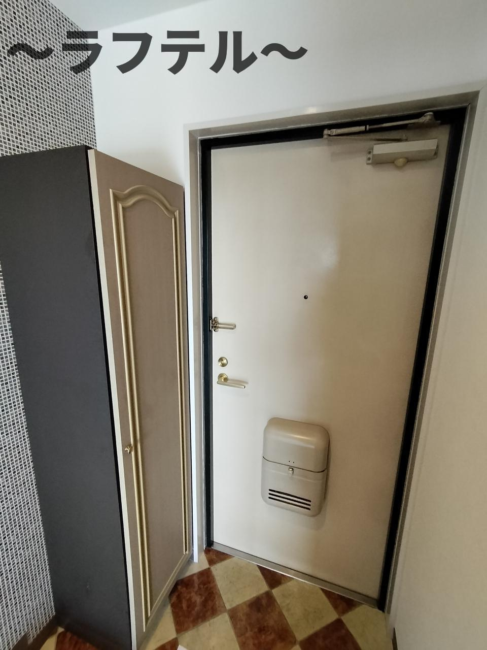 イーストヒルズ所沢の玄関|別部屋イメージ写真