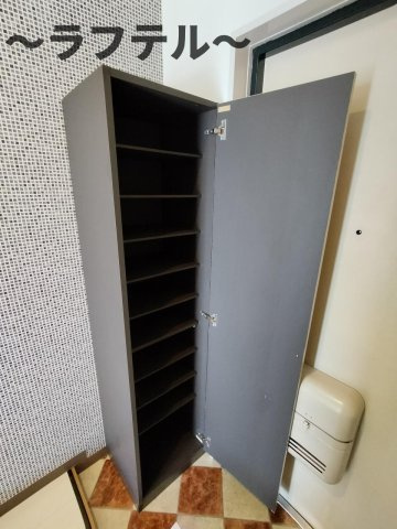 イーストヒルズ所沢の玄関|別部屋イメージ写真