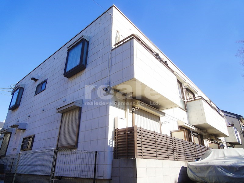 三鷹市下連雀２丁目の賃貸マンションの外観