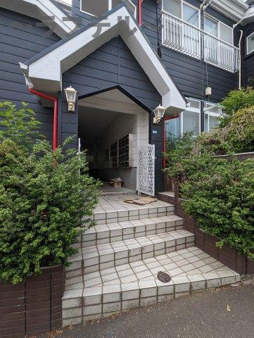 Reno所沢のエントランス