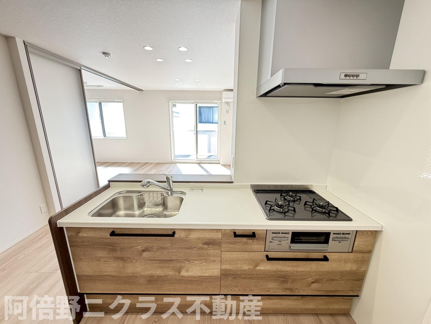 RETOLIA阪南町のキッチン