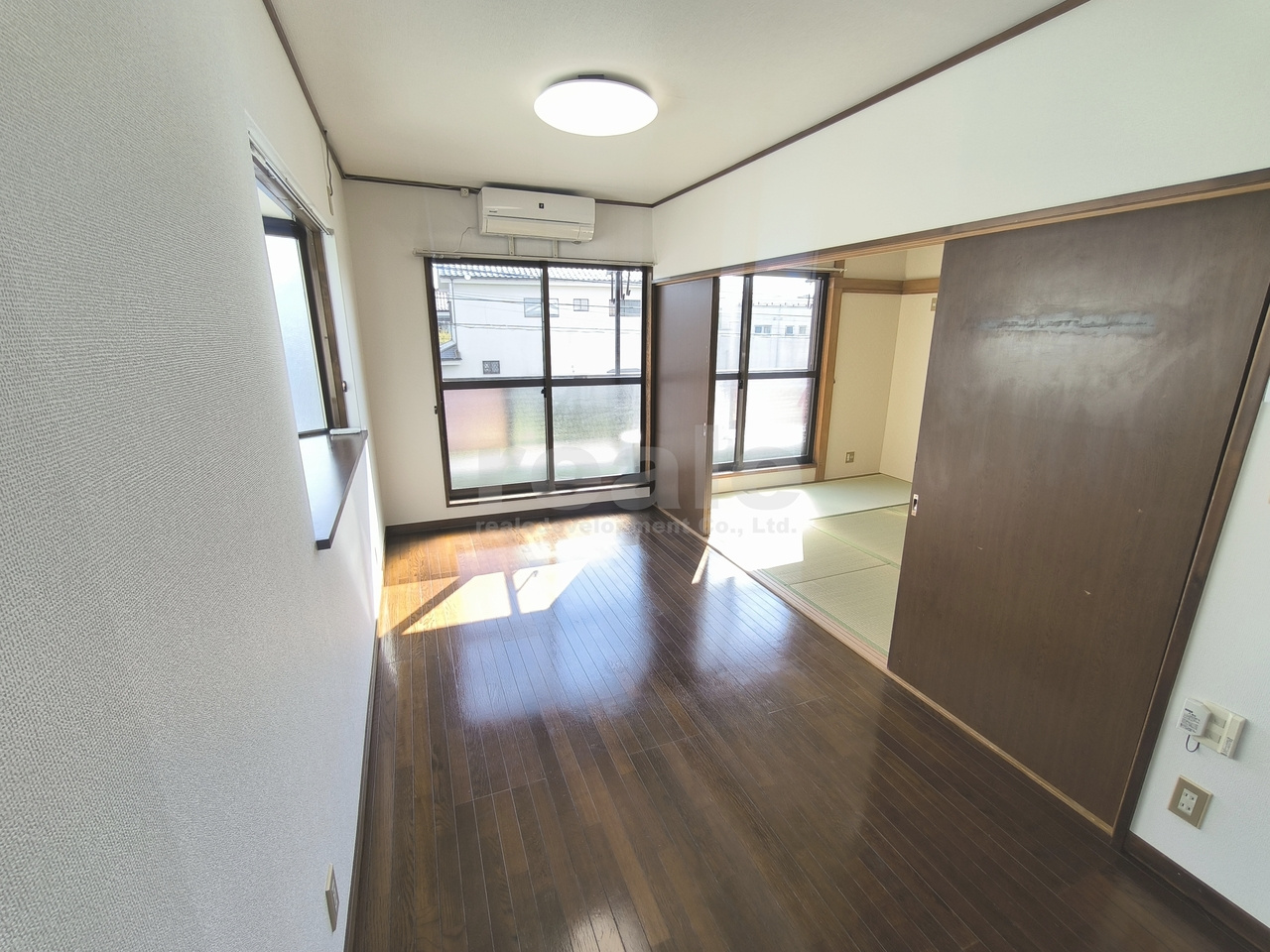 練馬区関町南３丁目のアパートの居間・リビング