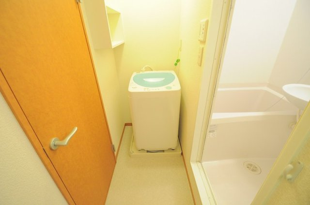 レオパレスインフォレスタⅡの内装|お部屋によって設備が異なる場合がございます