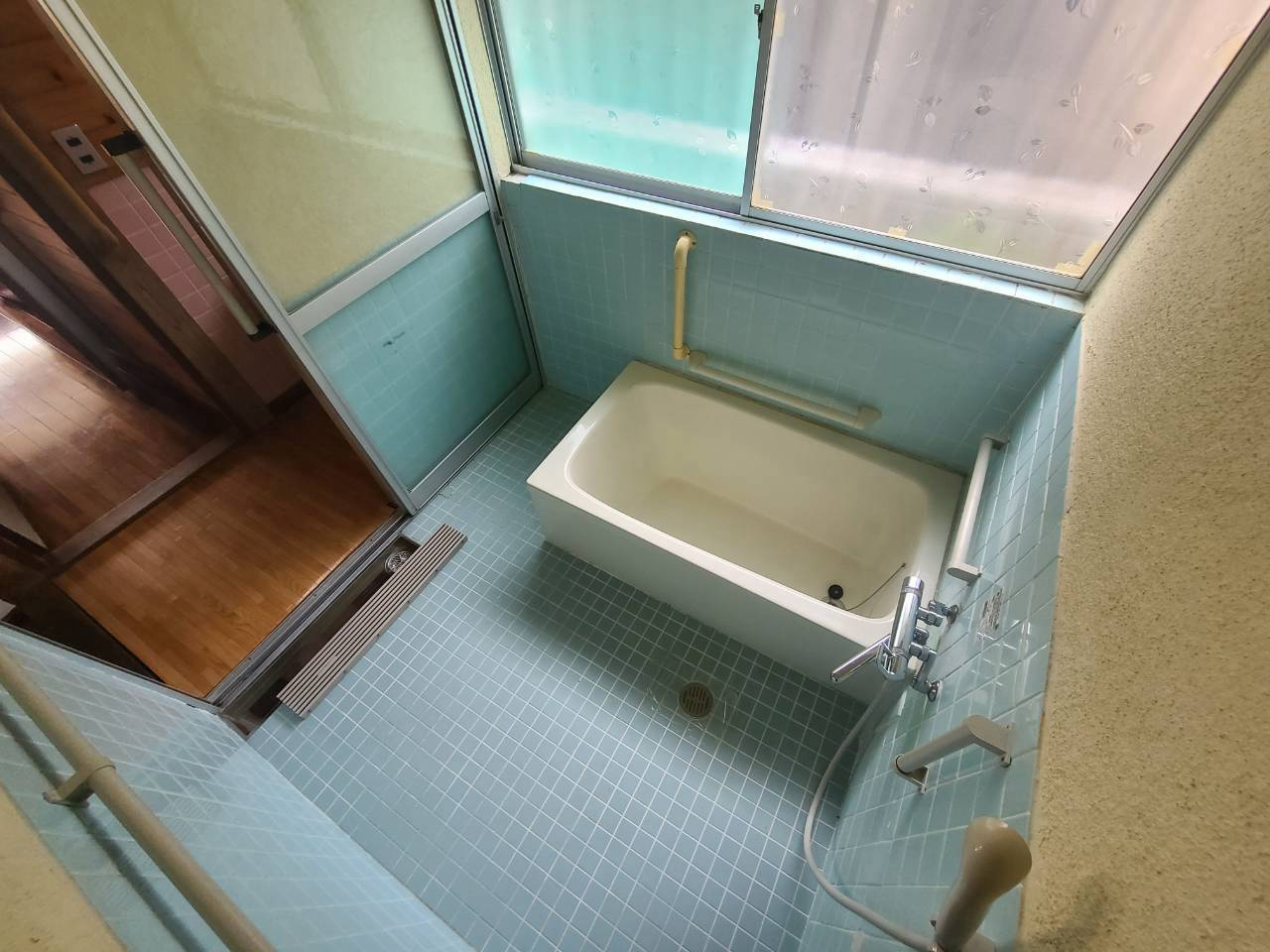 七条１丁目戸建の浴室