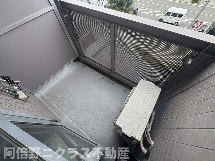 プレシャスUSのバルコニー