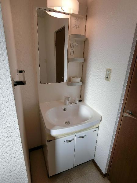 サンパティの独立洗面台|シャンプードレッサー