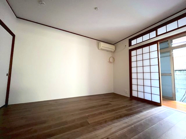 上桂森下町貸家の居間・リビング|ゆったりとしたリビングです