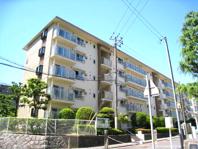 神戸市須磨区西落合６丁目のマンションの外観|外観です