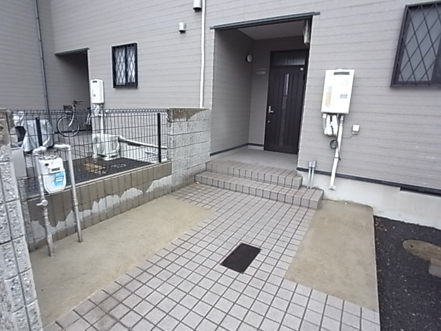 エステートピアＳＡＫＡＭＯＴＯのエントランス