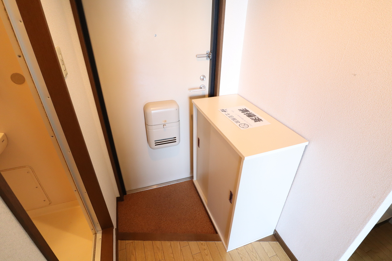 グレースビュー壱番館の玄関