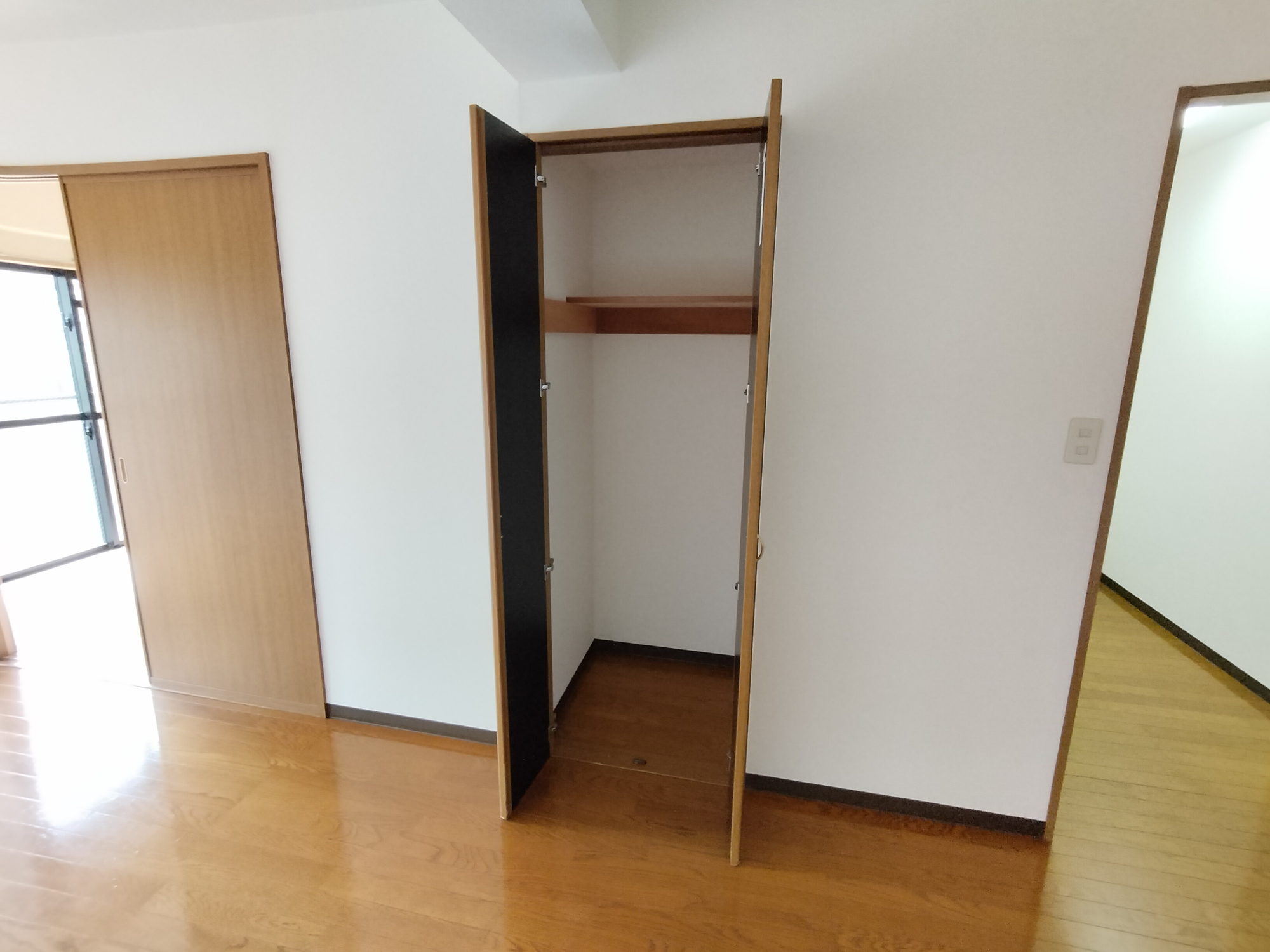 タカーラ・ハーヴェスト弐番館の収納|別部屋イメージ写真