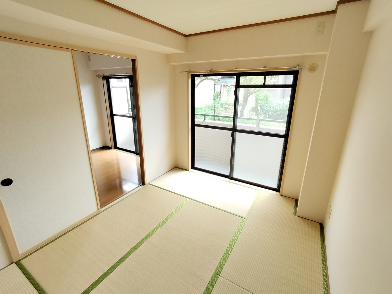タカーラ・ハーヴェスト弐番館の和室|別部屋イメージ写真