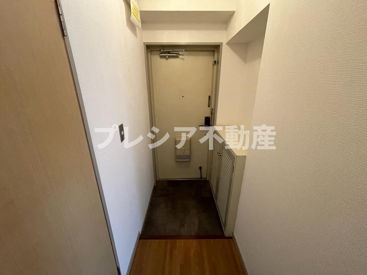 スリージェ甲子園口Ⅰの玄関