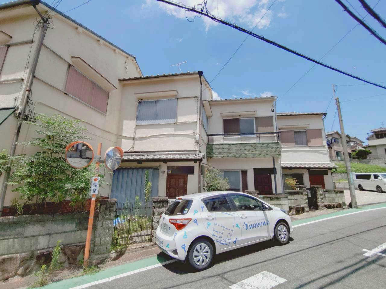 北葛城郡上牧町米山台３丁目のテラスのエントランス