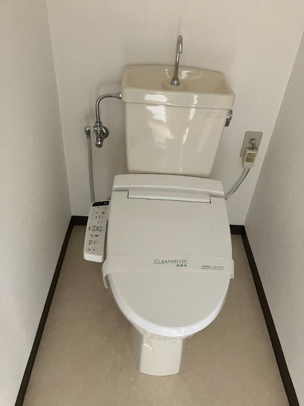 パークハイツ中野のトイレ|内装は別部屋の参考写真です。