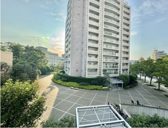 文京グリーンコートビュータワー本駒込 A棟の外観