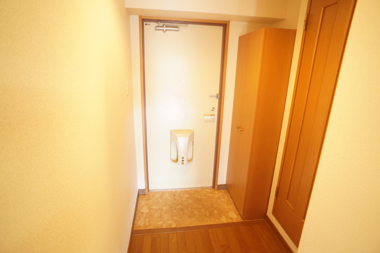 ベルデ帝塚山の玄関
