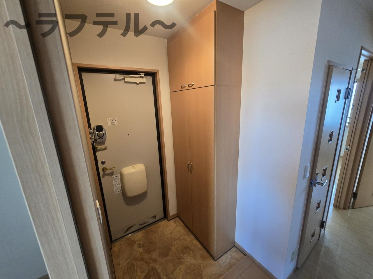 モンソレーユ　Ａの玄関