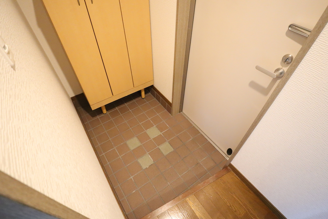 シャンクレール壱番館の玄関