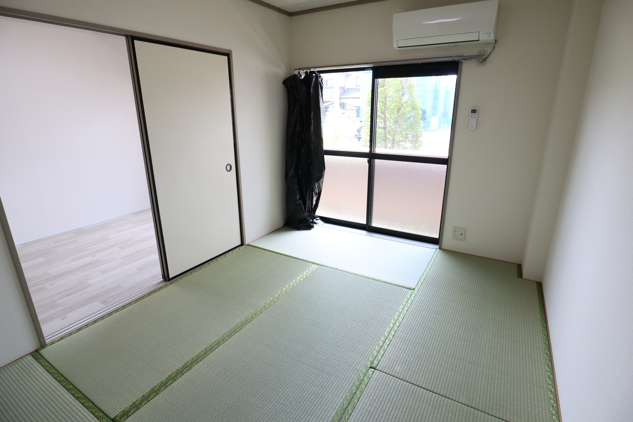 シャンクレール壱番館の和室