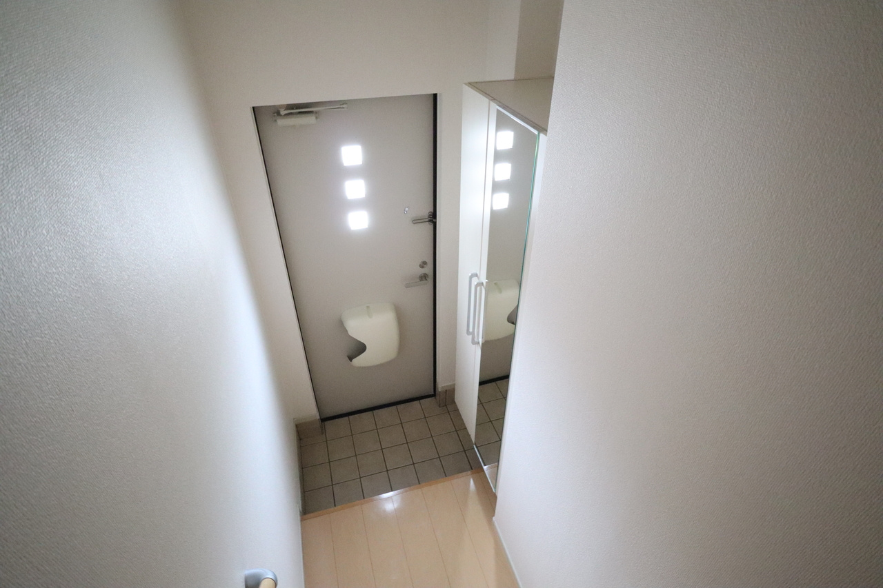ヒーリング　ヴィレッジの玄関
