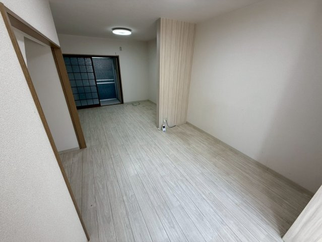 北御門連棟住居の居間・リビング