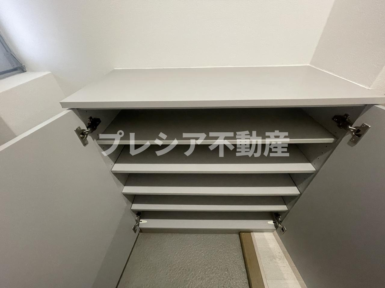 リーヴェンス甲子園口の収納
