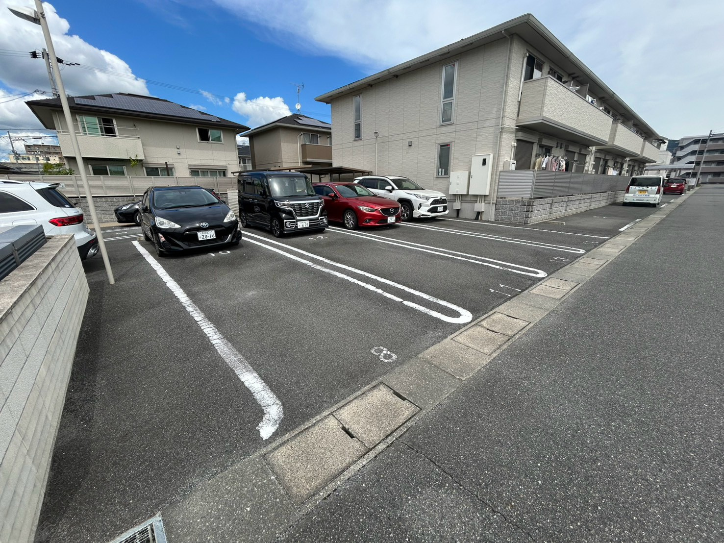 Ｓｕｎｎｙ　Ｃｏｕｒｔ（サニーコート）の駐車場