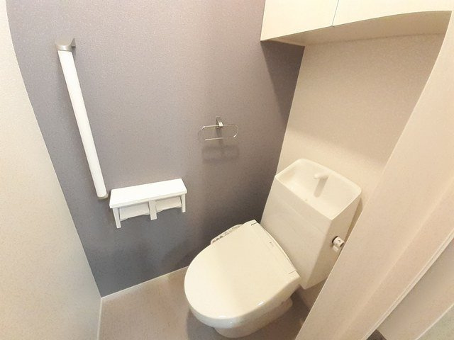 ミモザのトイレ