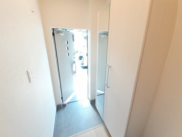 ミモザの玄関
