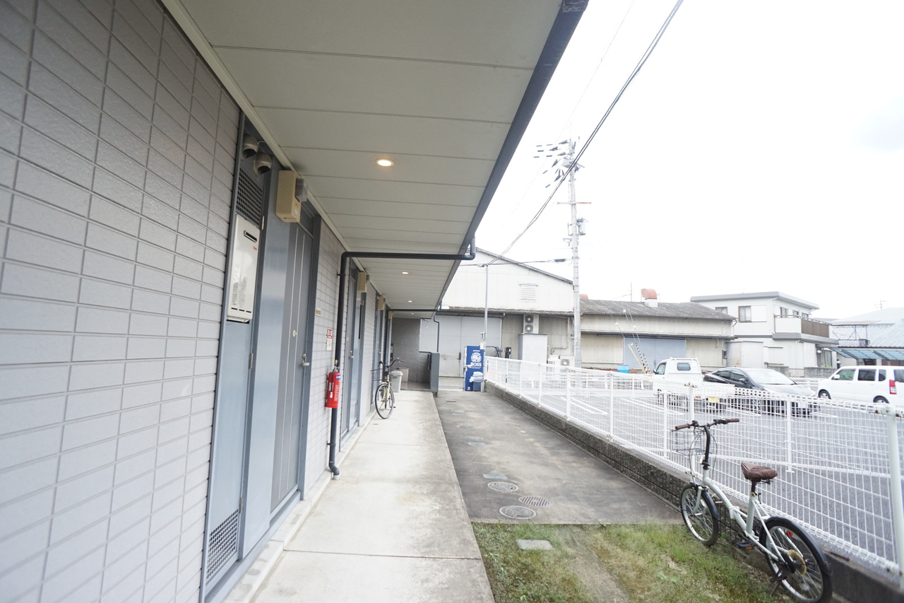 レオパレス大陽壱番館のエントランス