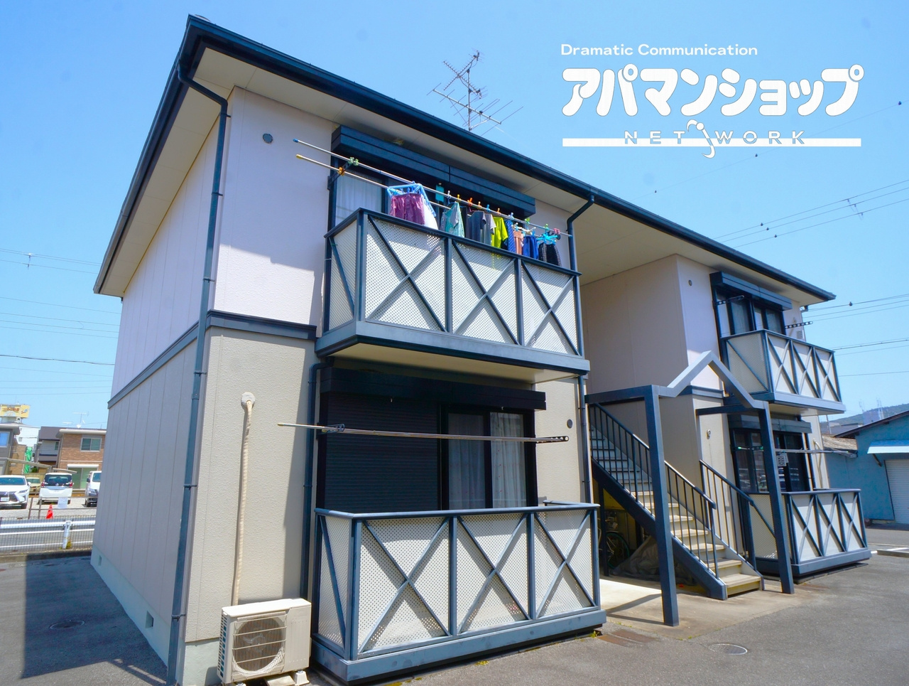 ブリーズ大安寺の外観