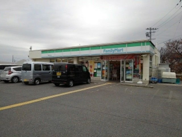 グランディールの周辺|ファミリーマート 橿原五井町店まで400m