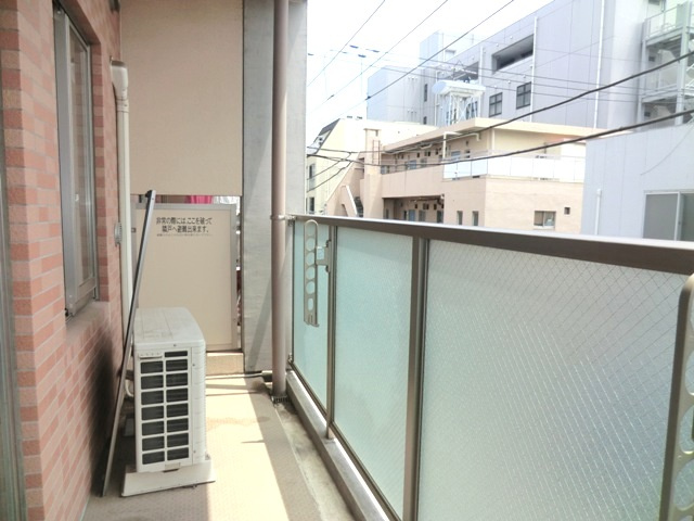 ロイヤルヒルズ浦和のバルコニー|★３階バルコニーの画像です★