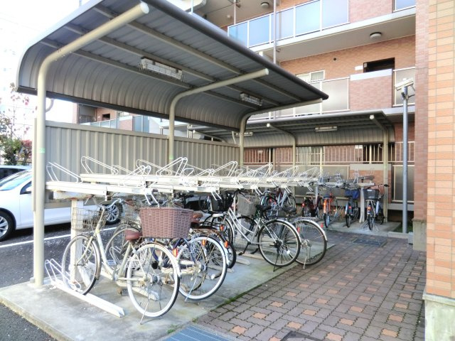 ロイヤルヒルズ浦和のその他共用部分|★敷地内に自転車駐輪場を完備！月額５００円でご利用可能です★