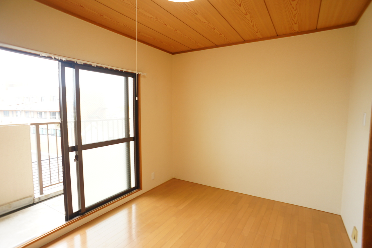 マンション平沼の居間・リビング