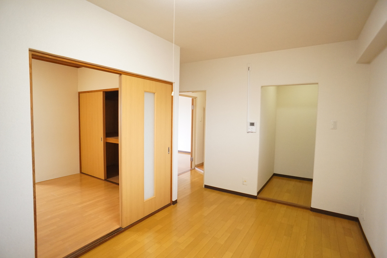 マンション平沼の居間・リビング