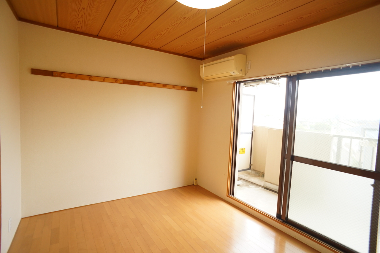 マンション平沼の居間・リビング
