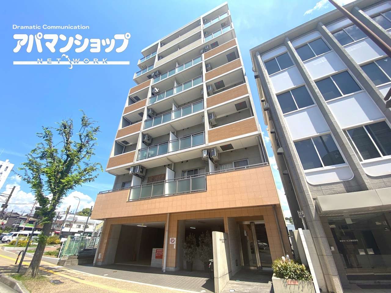 フレアコート奈良の外観