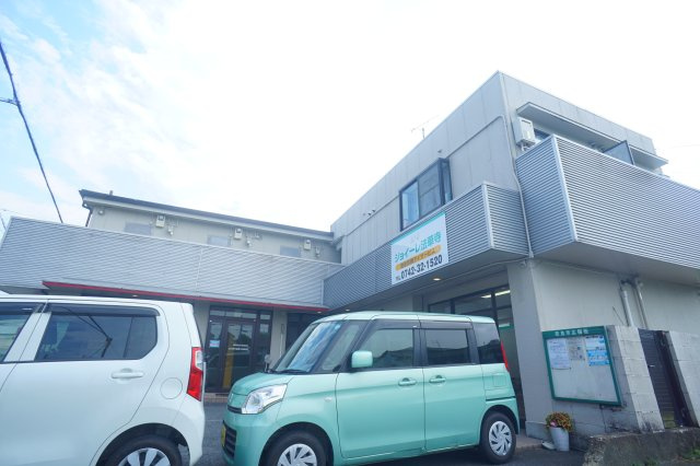 ＴＭビルの駐車場