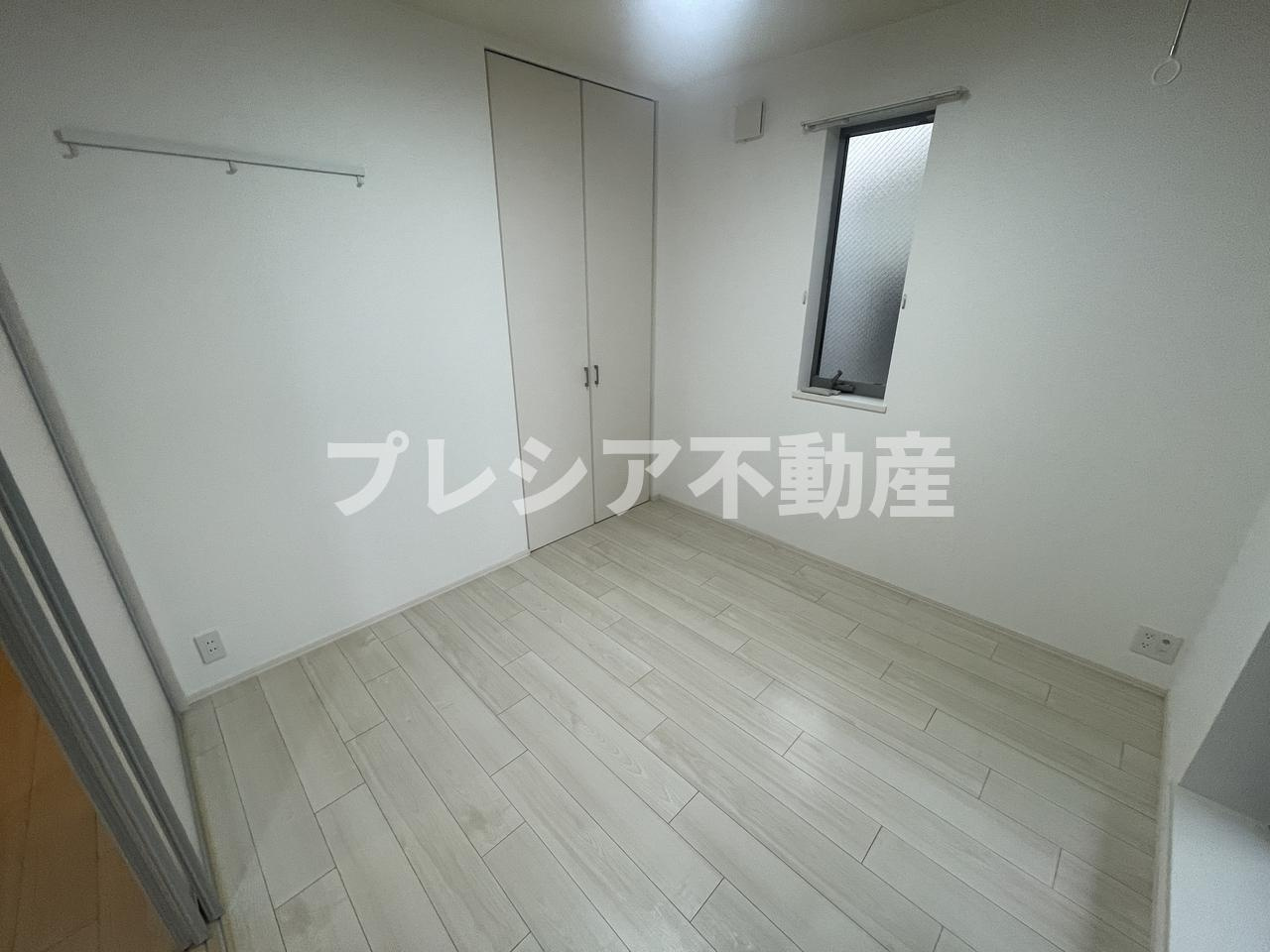 セラヴィ甲子園の居間・リビング